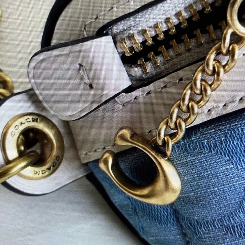 Coach Chain Belt Bag In Signature Chambray With Quilt… Gem
